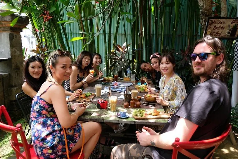 ** ホテル Umahku Bnb & Apartment Seminyak インドネシア